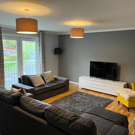Flat Three, 212 Eaglesham Road, East Kilbride, Glasgow Экстерьер фото