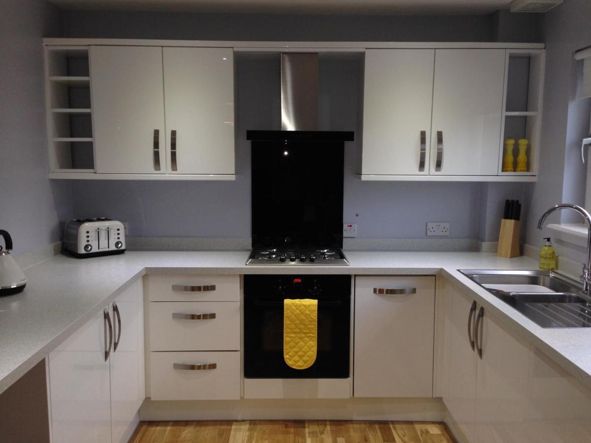 Flat Three, 212 Eaglesham Road, East Kilbride, Glasgow Экстерьер фото