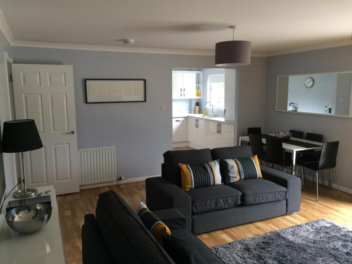 Flat Three, 212 Eaglesham Road, East Kilbride, Glasgow Экстерьер фото