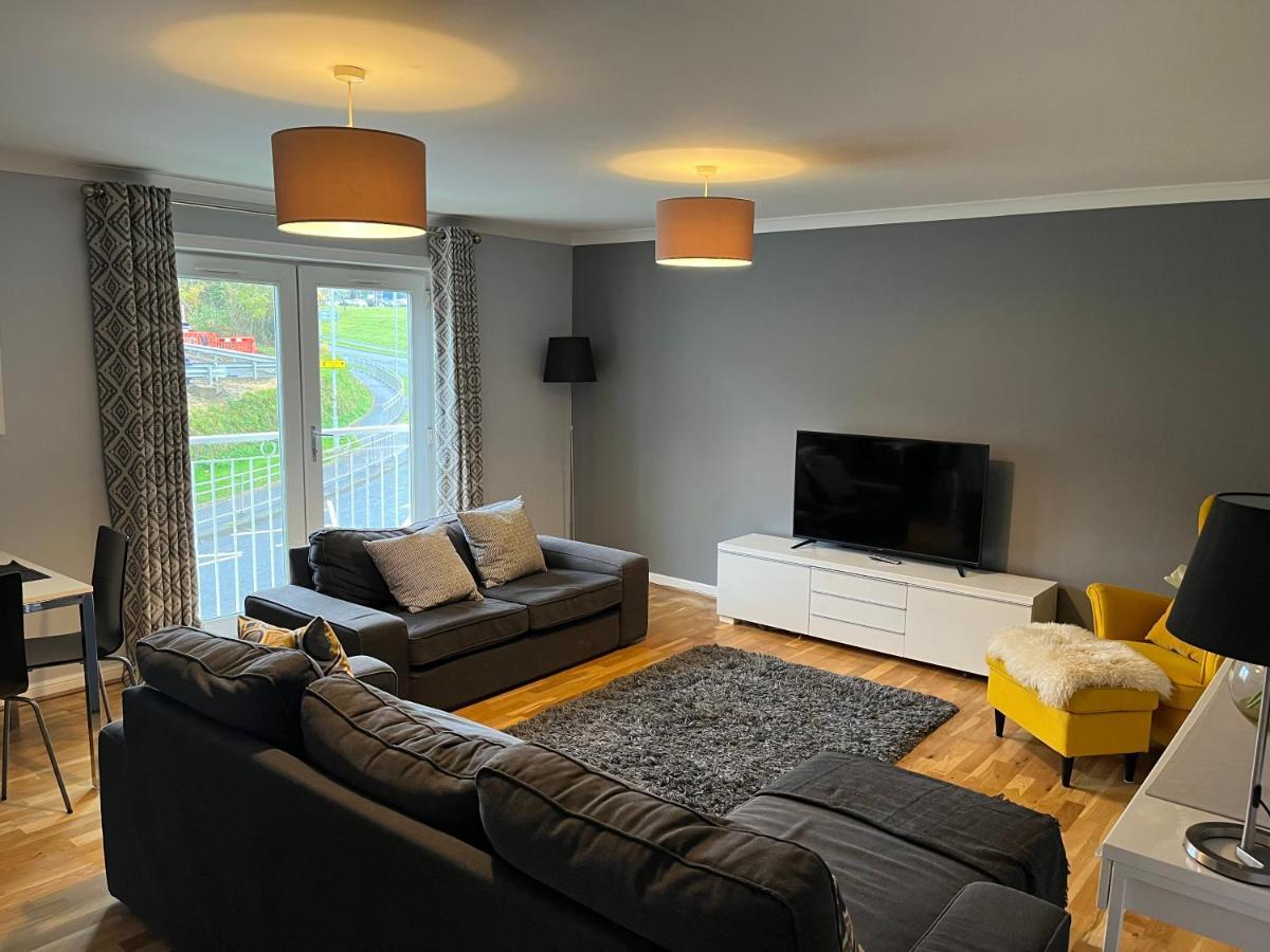 Flat Three, 212 Eaglesham Road, East Kilbride, Glasgow Экстерьер фото